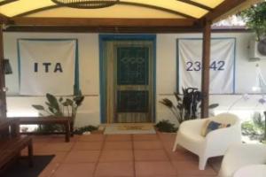 Blue B&B, Формия