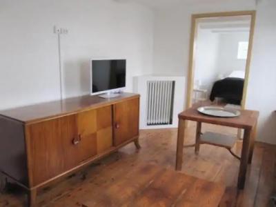 Grand-Inn Bar and Bed - 3