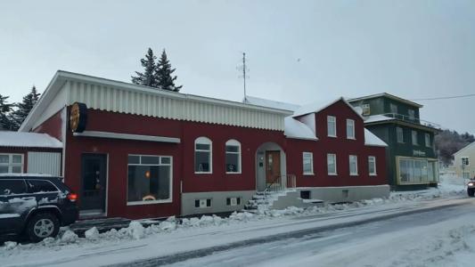 Grand-Inn Bar and Bed - 7