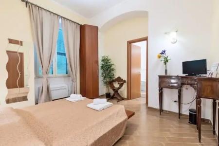 Miclad Colosseum Guest House - 105