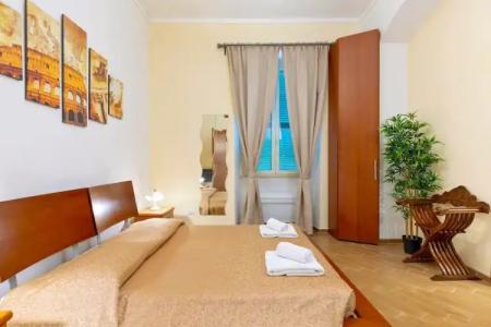 Miclad Colosseum Guest House - 100