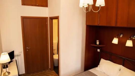 Miclad Colosseum Guest House - 30