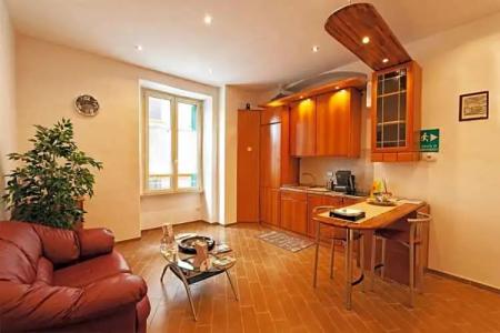 Miclad Colosseum Guest House - 49