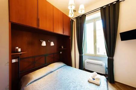 Miclad Colosseum Guest House - 36