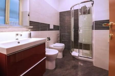 Miclad Colosseum Guest House - 106