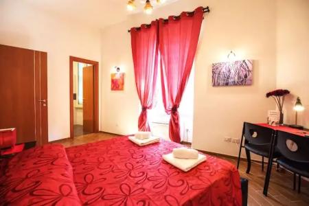 Miclad Colosseum Guest House - 102