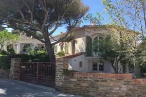 Отель «Hôtel Astria», Ле Лаванду