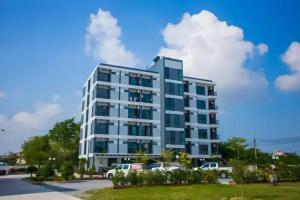 Promsook Apartment, Банг Саен