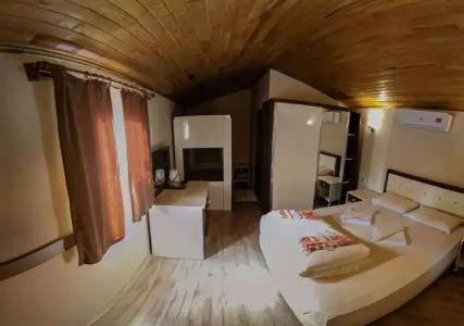 Secret Garden & Bungalows - 3