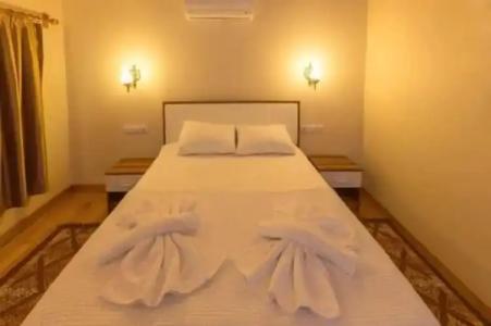 Secret Garden & Bungalows - 2