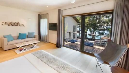 Miamai Boutique - Adult Only - 28