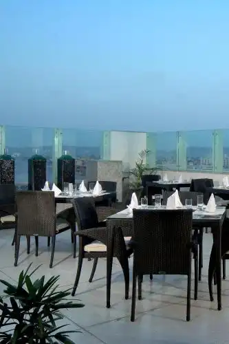 Park Inn by Radisson - 6