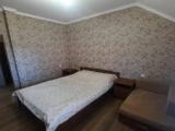 Трехместный номер с ванной комнатой