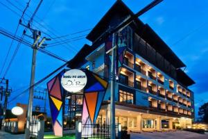 De' Proud Hotel, Убон-Ратчатхани