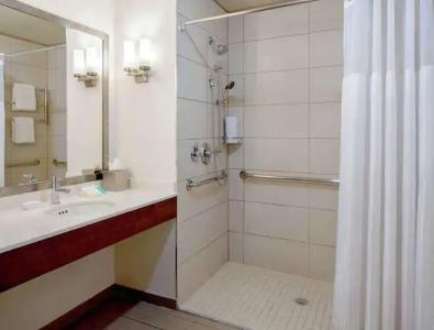 Hilton Garden Inn Downtown Dallas - 8