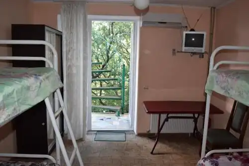 Green Hills - 17