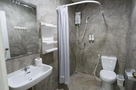 Tini Kati Hostel - 8