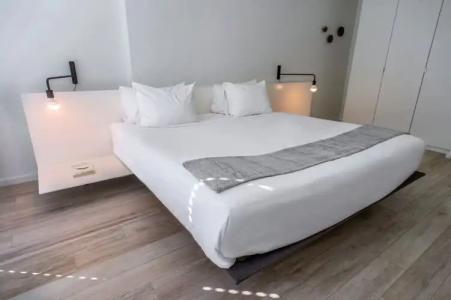 Beach Haus Key Biscayne Contemporary - 20