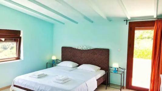 Bungalow White Tennis  & Suites - 216