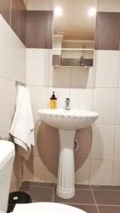 Bungalow White Tennis  & Suites - 227