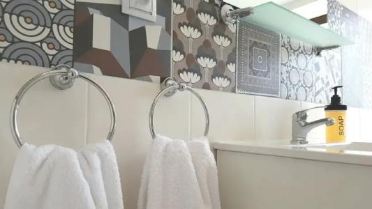 Bungalow White Tennis  & Suites - 123