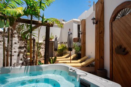 El Charco Suites - 15