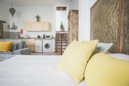 El Charco Suites - 42