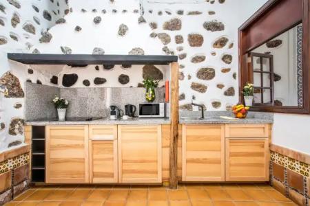 El Charco Suites - 23