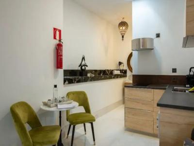 El Charco Suites - 35