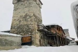 Кемпинг «Teo Guesthouse and Camping in Mestia», Местиа