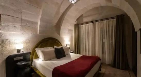 Artemis Cave Suites & Spa - 37