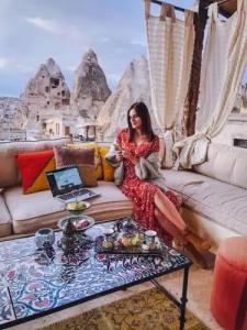 Artemis Cave Suites & Spa - 32