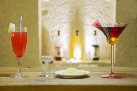 Artemis Cave Suites & Spa - 11