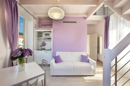 Al Centro Suites - 4