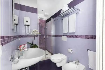 Al Centro Suites - 84