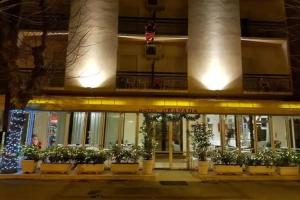 Hotel «Granada», Каттолика