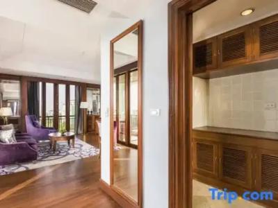 Chatrium Royal Lake Yangon - 281