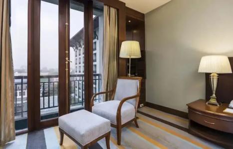 Chatrium Royal Lake Yangon - 210