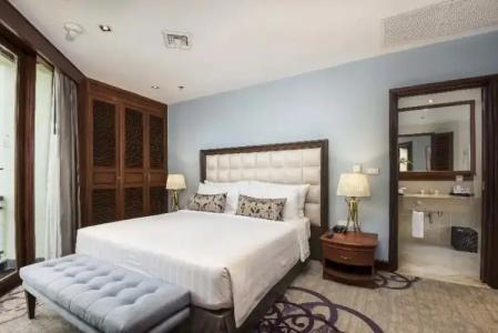 Chatrium Royal Lake Yangon - 72