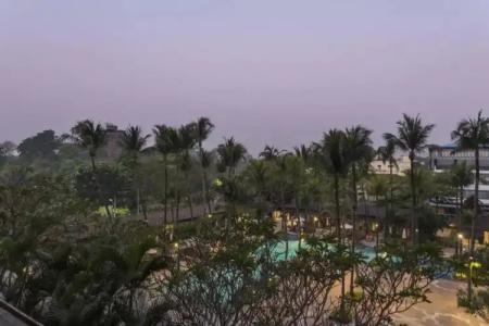 Chatrium Royal Lake Yangon - 200