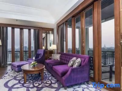 Chatrium Royal Lake Yangon - 295