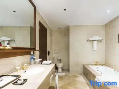Chatrium Royal Lake Yangon - 298