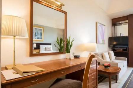 Chatrium Royal Lake Yangon - 188