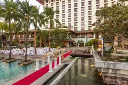 Chatrium Royal Lake Yangon - 18