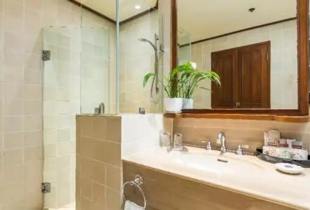 Chatrium Royal Lake Yangon - 40