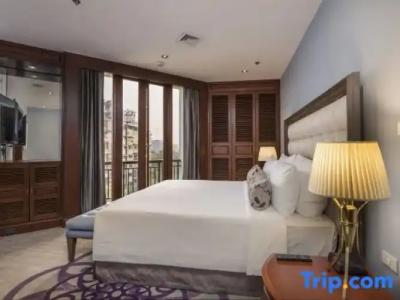 Chatrium Royal Lake Yangon - 251