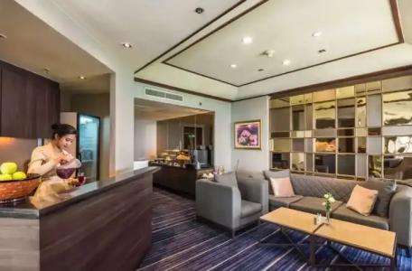 Chatrium Royal Lake Yangon - 34