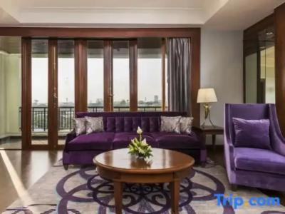 Chatrium Royal Lake Yangon - 284