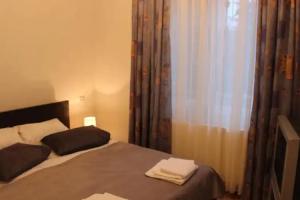 v Park Hotel, Тбилиси