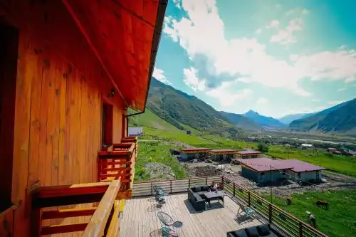 Alpenhaus Kazbegi & Restaurant - 24